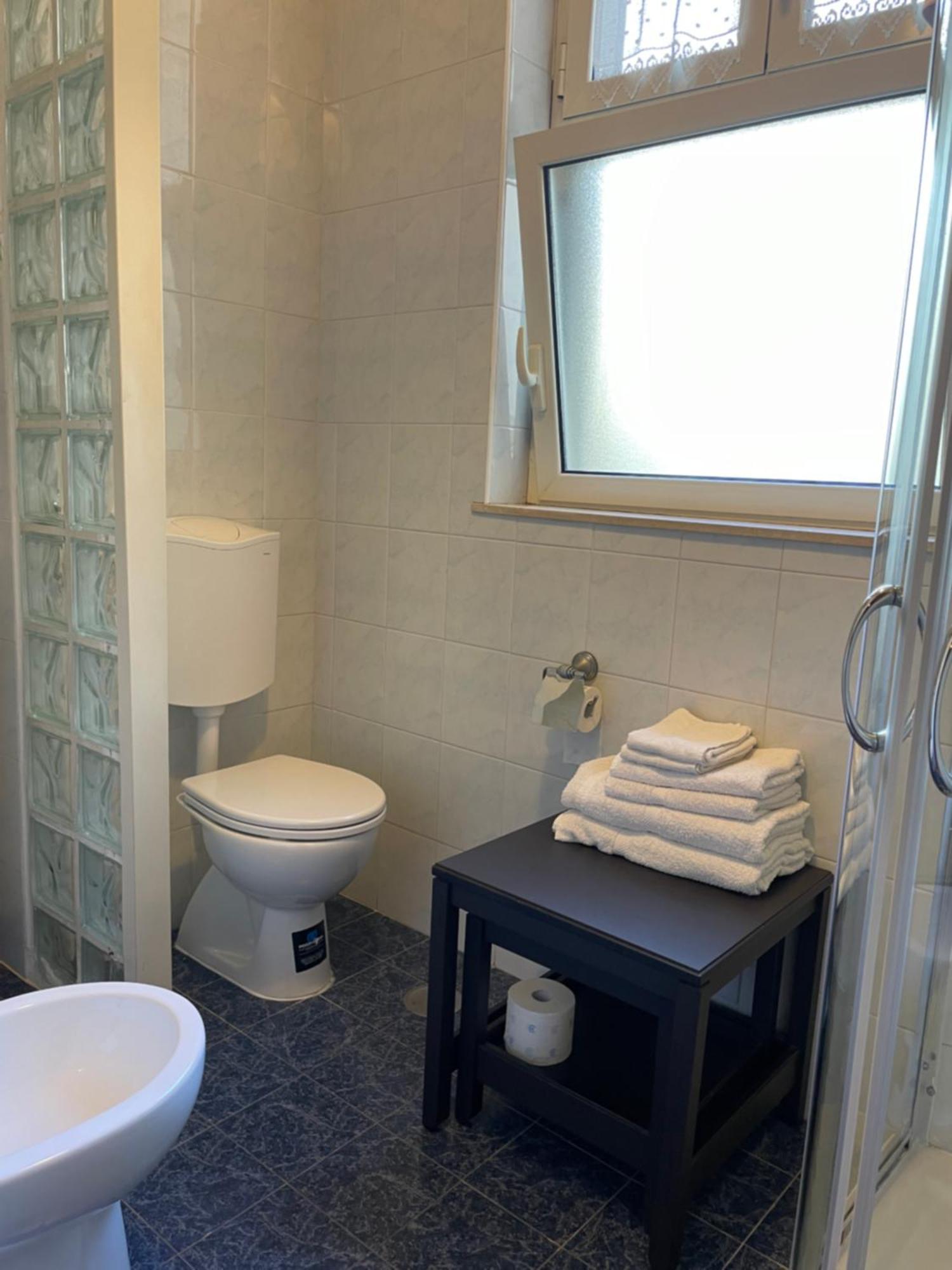 B&B Trieste&Trento Naples Exterior photo