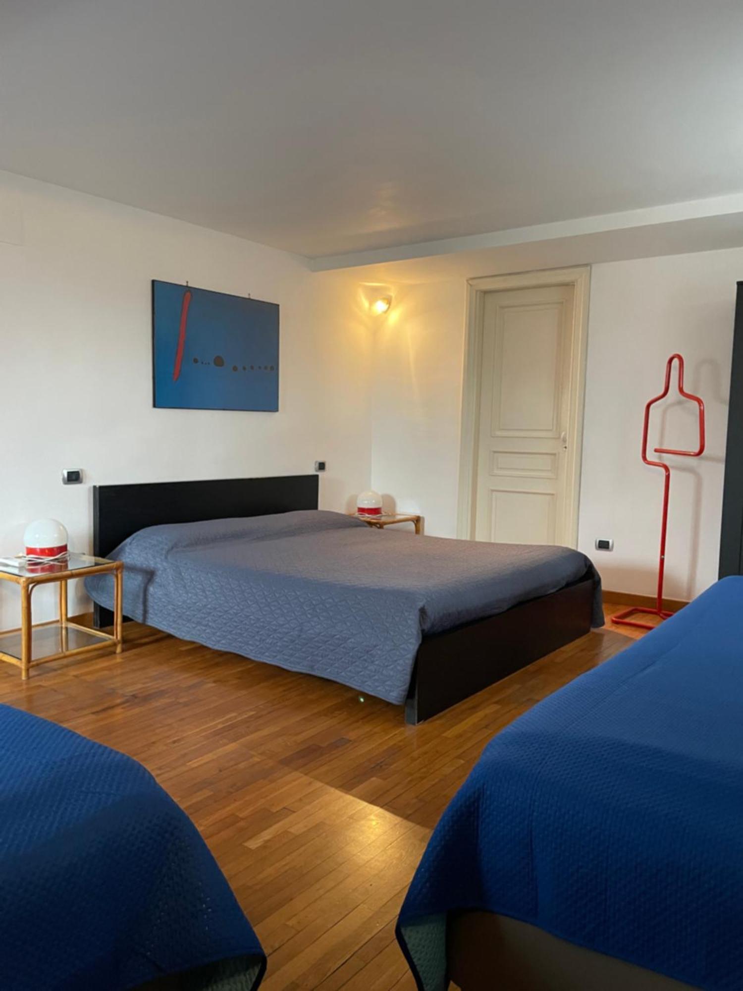 B&B Trieste&Trento Naples Exterior photo